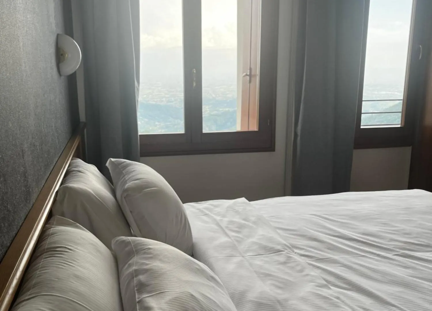 Diana Rooms Lusiana Hotel