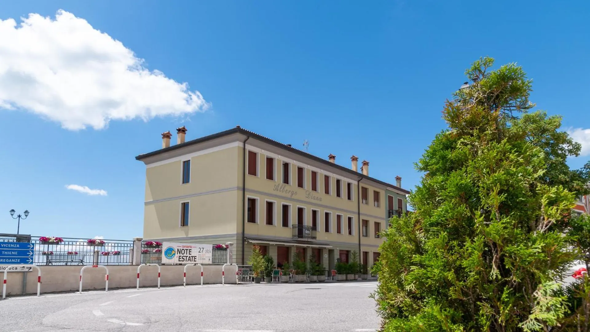 Diana Rooms Lusiana Italy